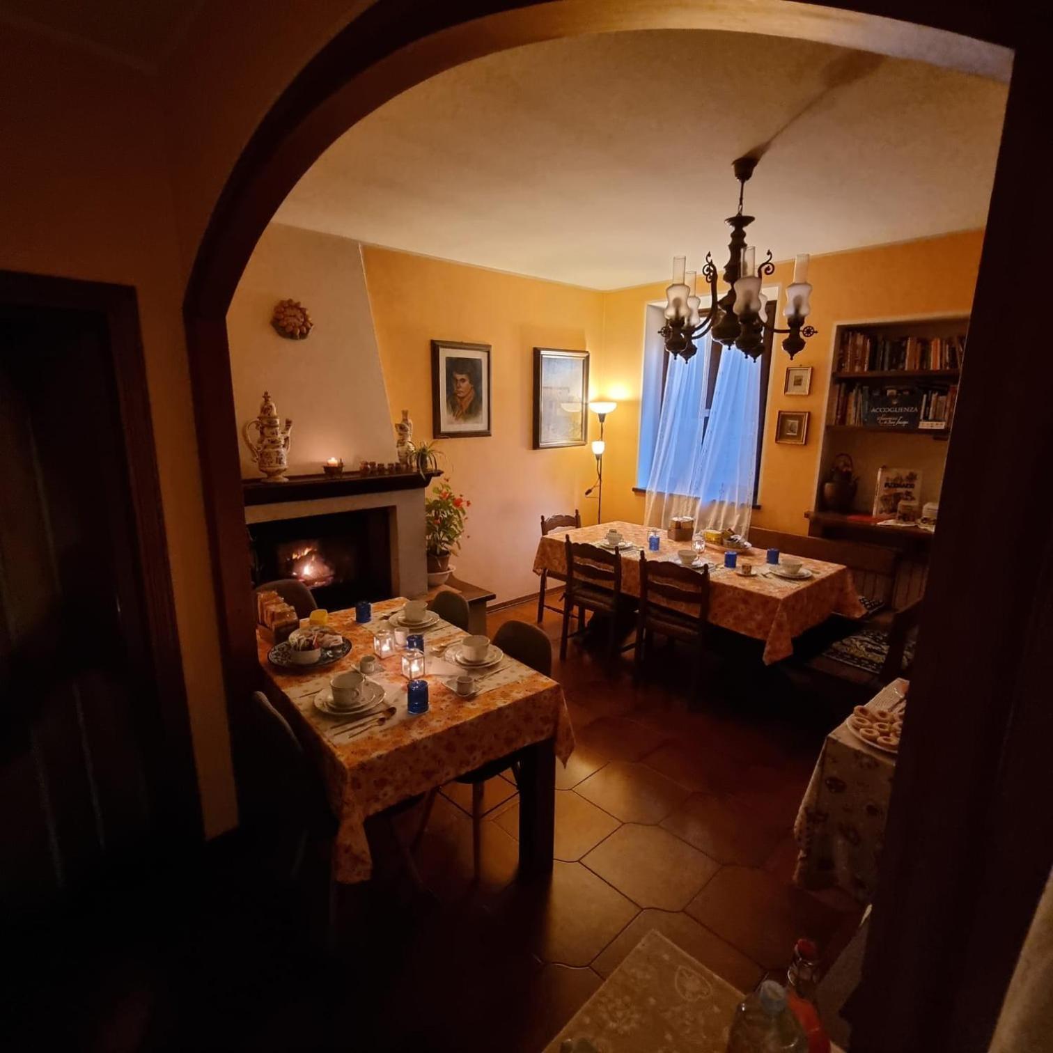 A Collodi Io & Mamma100 M Dal Parco Di Pinocchio Bed & Breakfast ภายนอก รูปภาพ