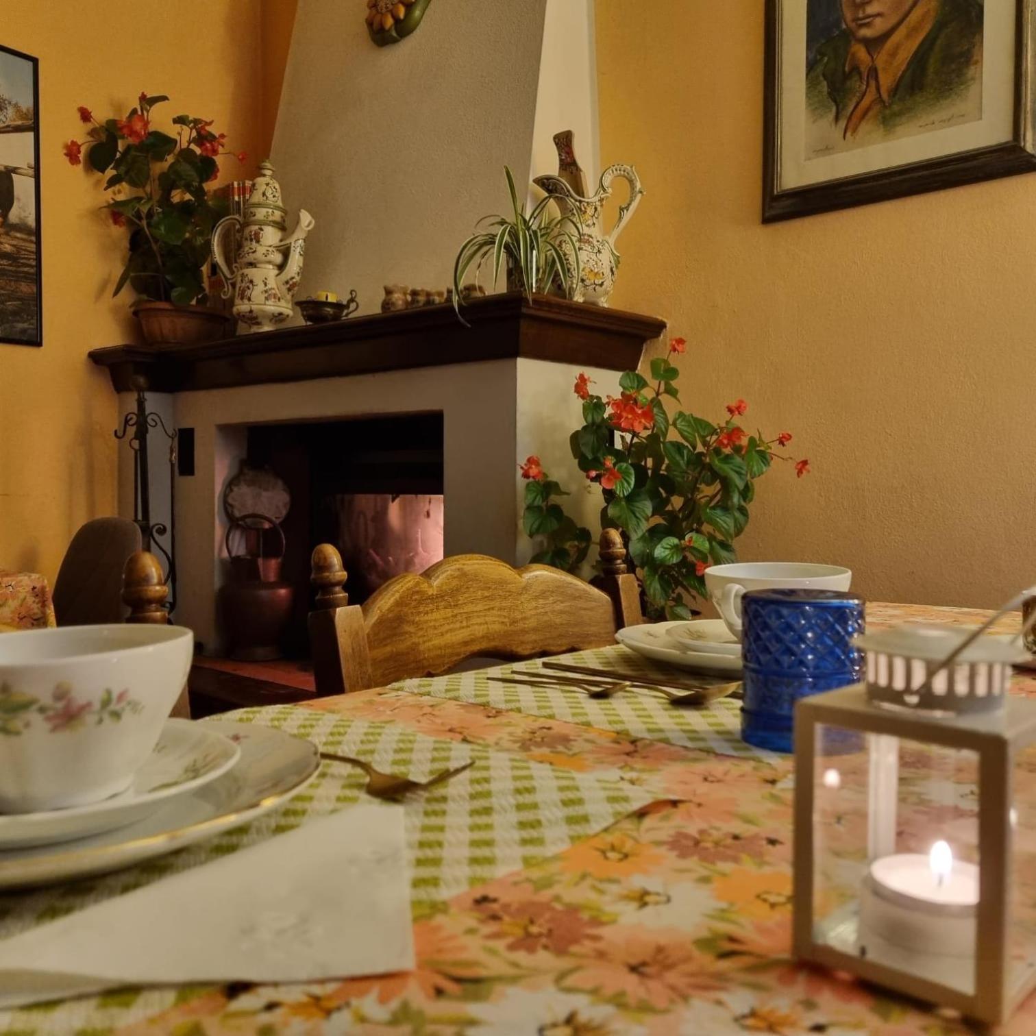 A Collodi Io & Mamma100 M Dal Parco Di Pinocchio Bed & Breakfast ภายนอก รูปภาพ